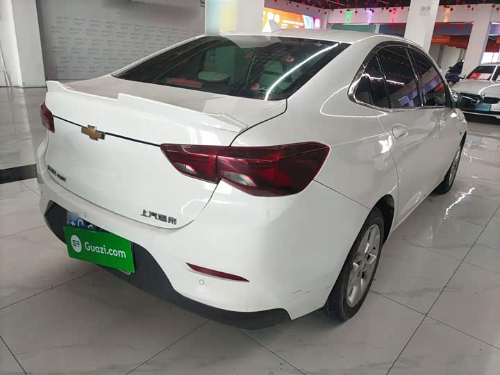 Фото 7 - Chevrolet Onix (Cavalier)