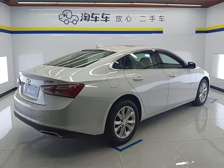 Фото 3 - Chevrolet Malibu XL