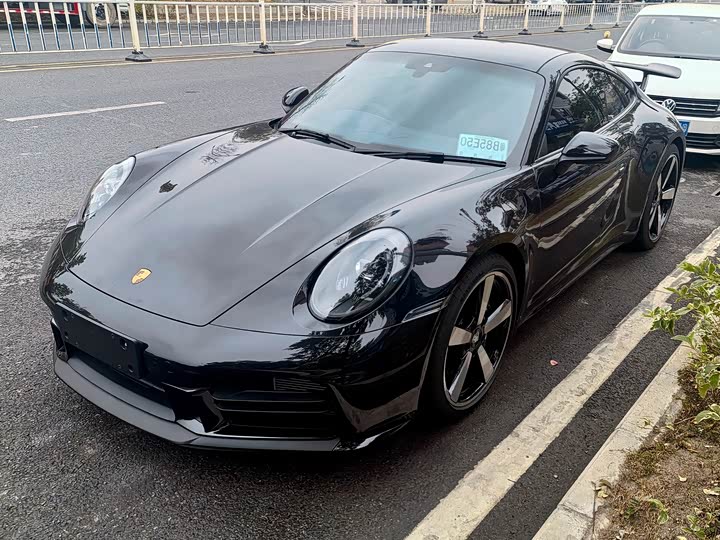 Фото 1 - Porsche 911