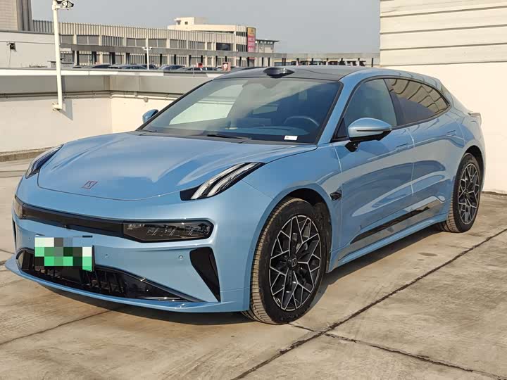 Фото 1 - Zeekr 001