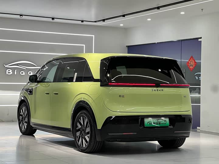 Фото 6 - Zeekr Mix