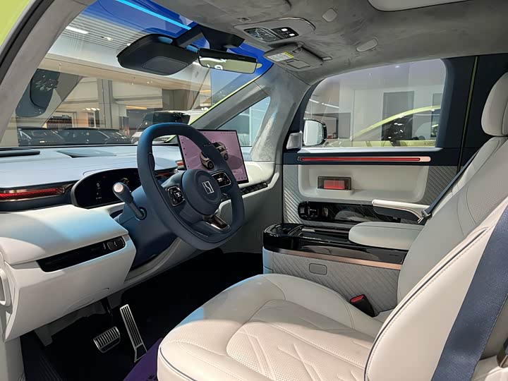 Фото 8 - Zeekr Mix