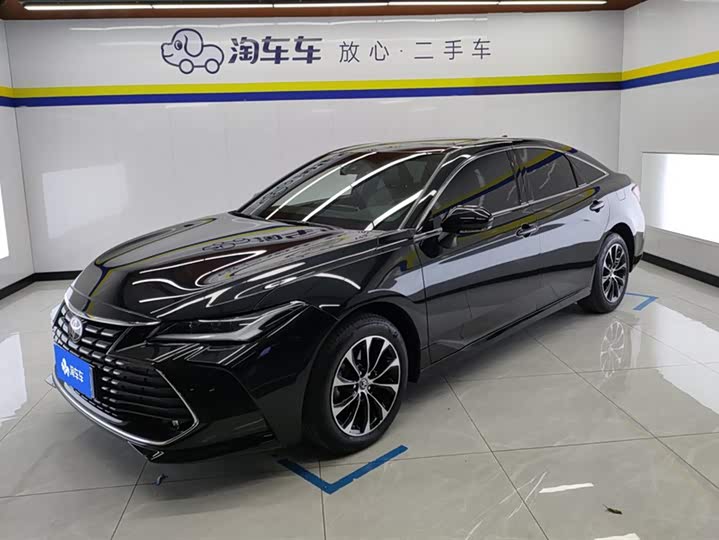 Фото 1 - Toyota Avalon