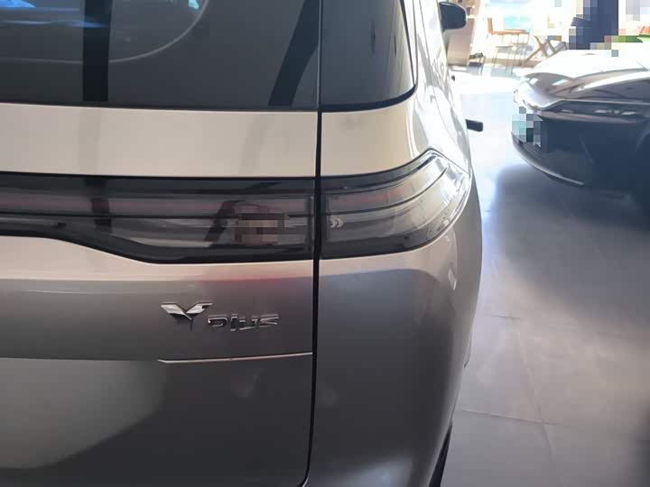 Фото 8 - GAC Aion Y