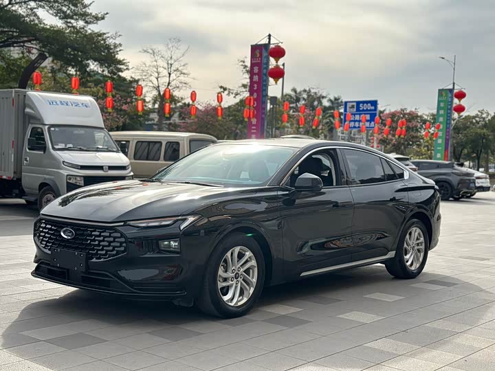 Фото 1 - Ford Mondeo