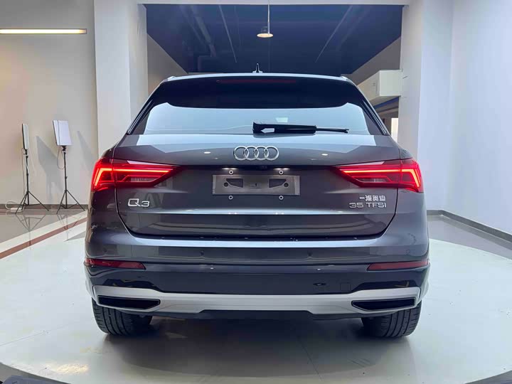 Фото 5 - Audi Q3