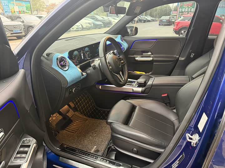 Фото 5 - Mercedes-Benz GLB-Class