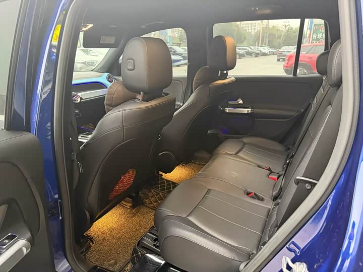 Фото 6 - Mercedes-Benz GLB-Class