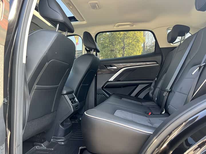 Фото 8 - Haval H6