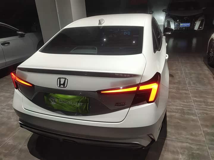 Фото 6 - Honda Integra