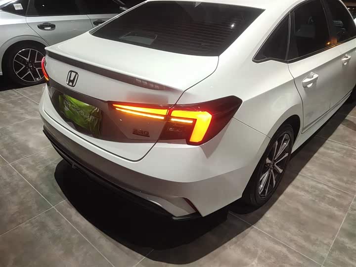 Фото 8 - Honda Integra