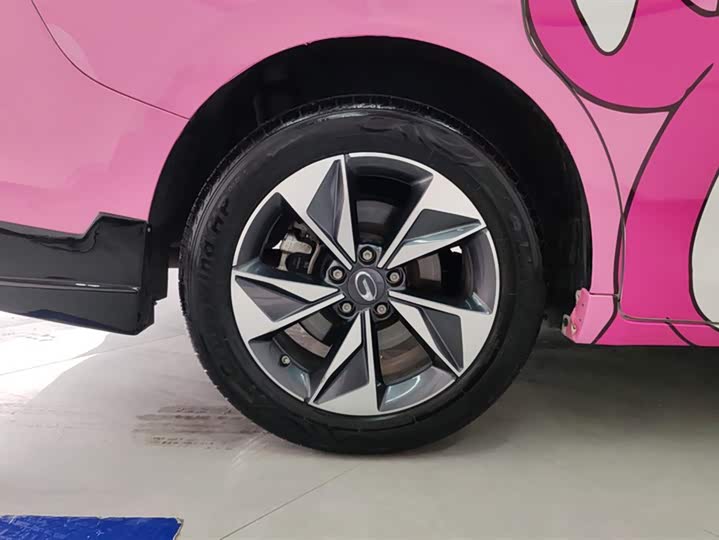 Фото 6 - GAC Trumpchi M6