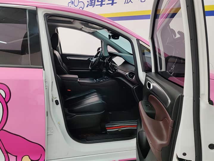 Фото 8 - GAC Trumpchi M6