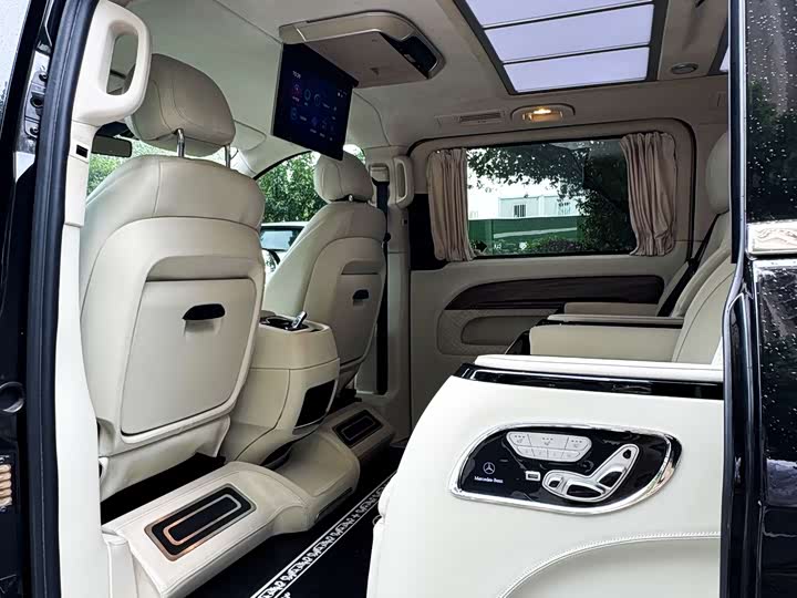 Фото 7 - Mercedes-Benz Vito