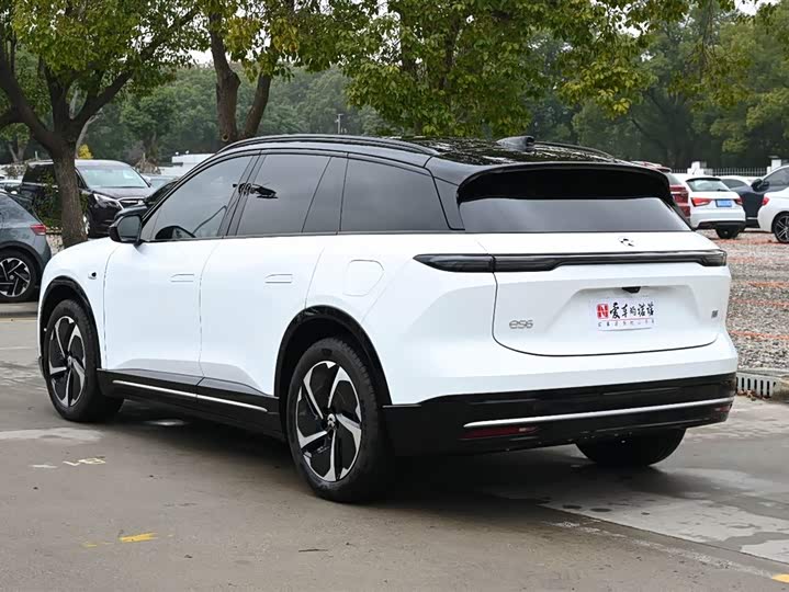 Фото 4 - Nio ES6