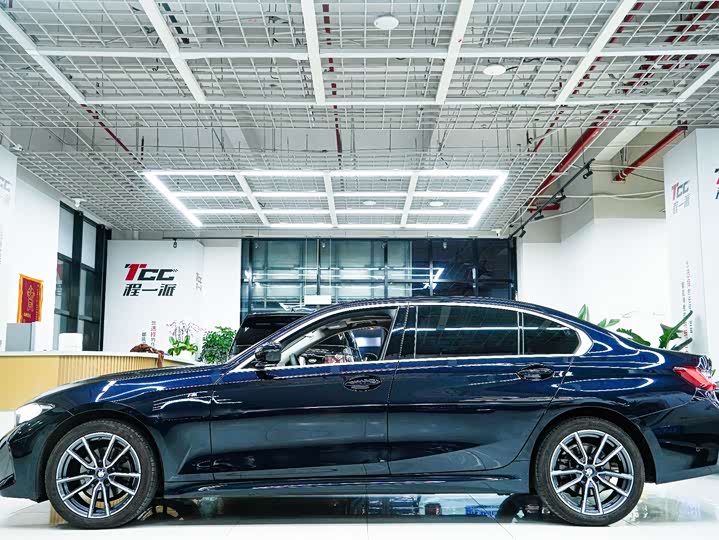 Фото 4 - BMW 3 Series