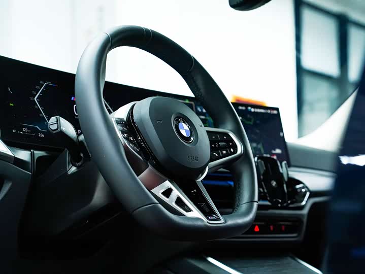 Фото 7 - BMW 3 Series