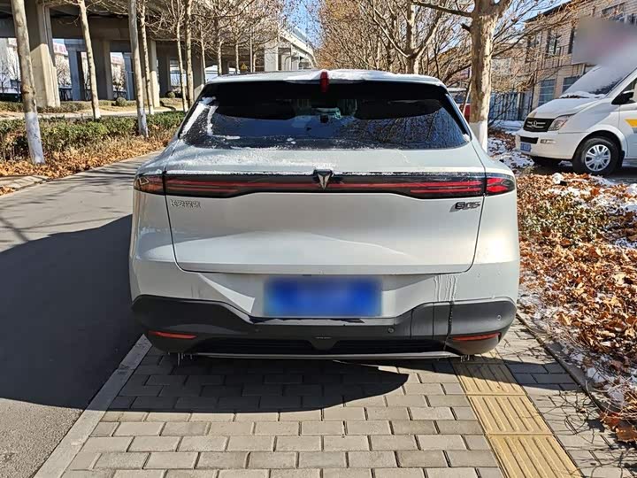 Фото 6 - Changan Deepal S05