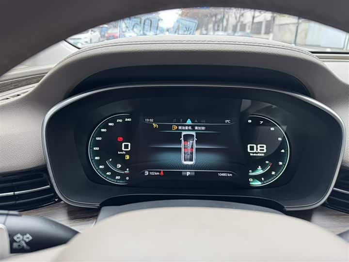 Фото 5 - Roewe iMax 8