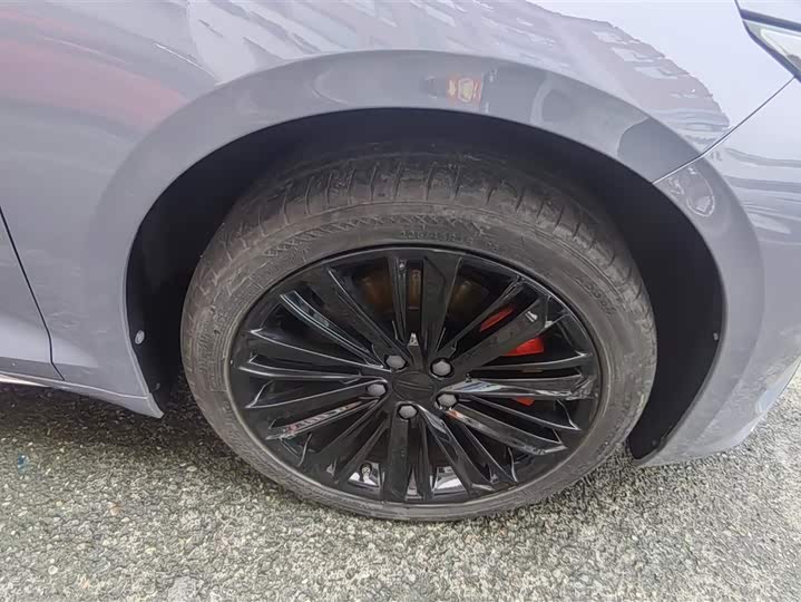 Фото 6 - Geely Preface L