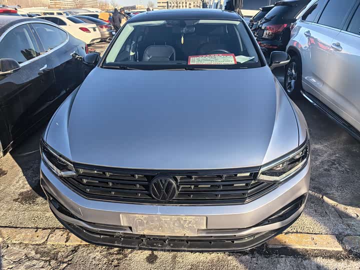 Фото 2 - Volkswagen Magotan