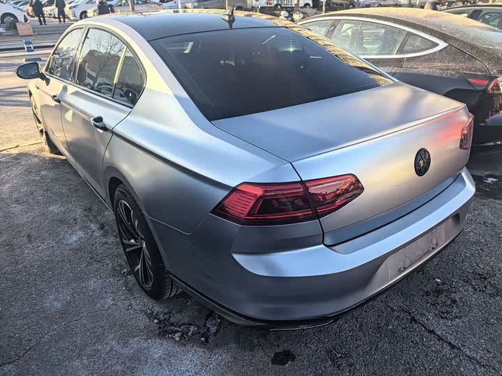 Фото 4 - Volkswagen Magotan