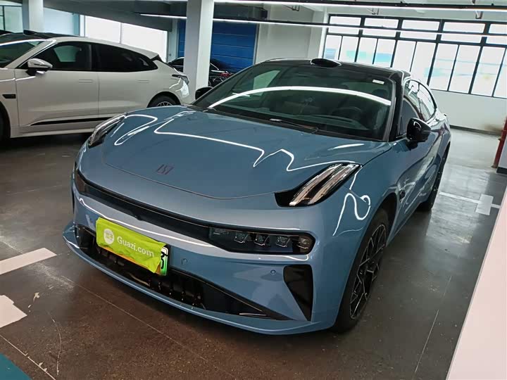 Фото 2 - Zeekr 001