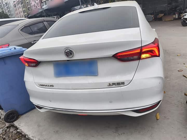 Фото 6 - Buick Verano