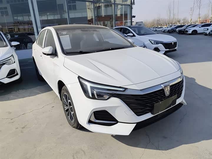 Фото 4 - Roewe i6 Max EV