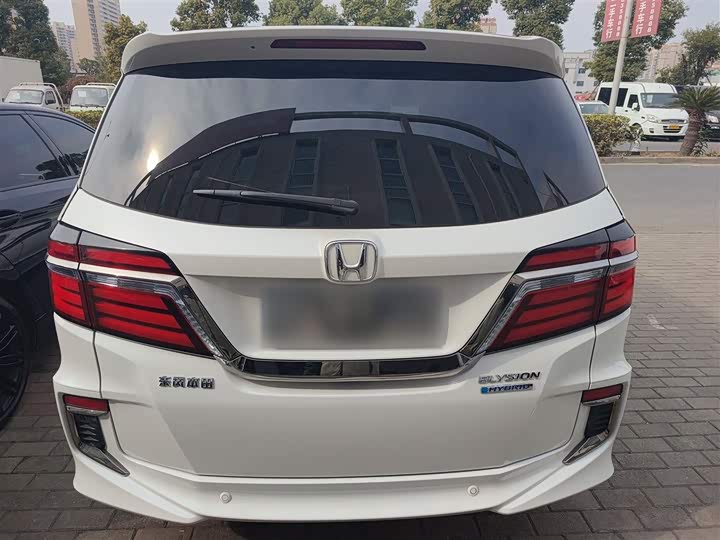 Фото 6 - Honda Elysion