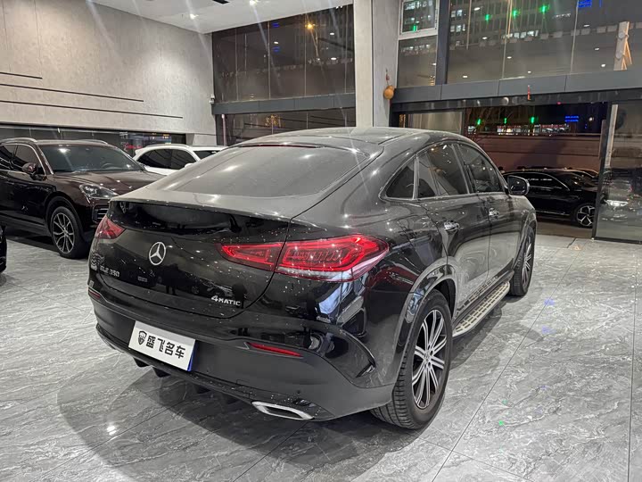 Фото 4 - Mercedes-Benz GLE-Class Coupe