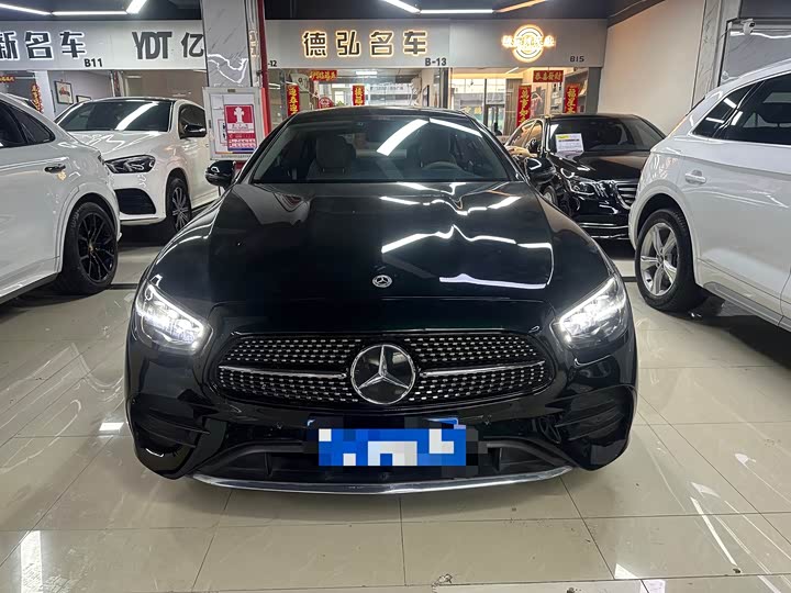 Фото 2 - Mercedes-Benz E-Class