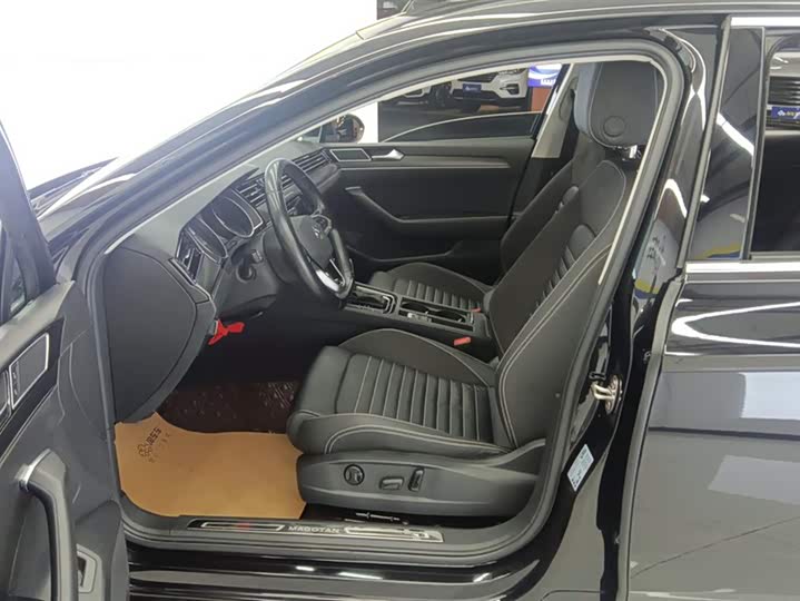 Фото 9 - Volkswagen Magotan