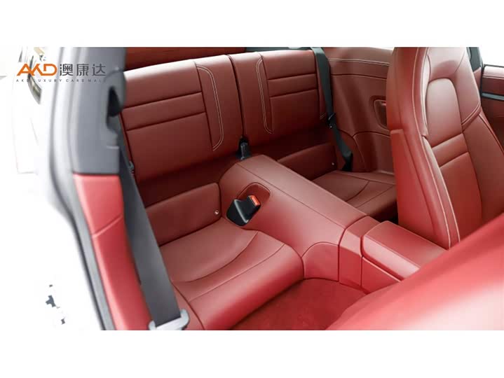 Фото 8 - Porsche 911