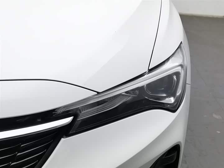 Фото 7 - Buick Verano