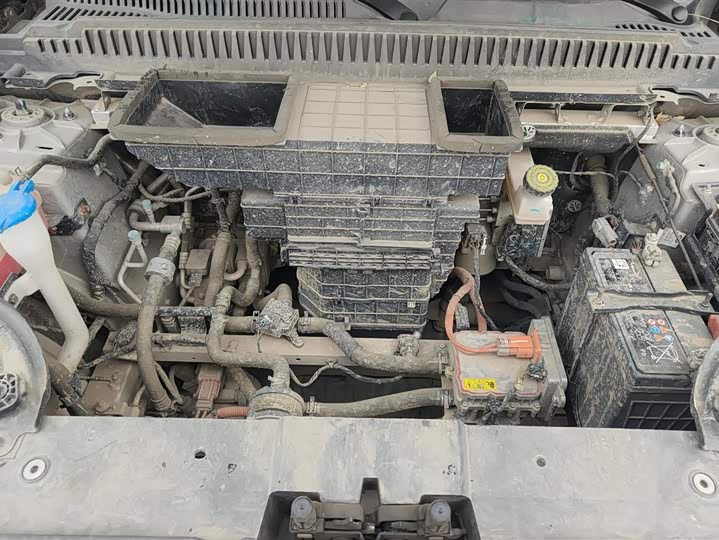 Фото 6 - Chery iCar 03