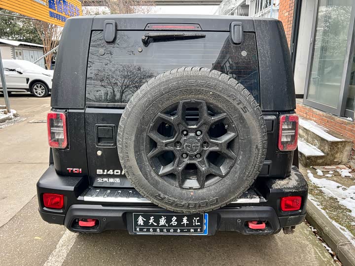 Фото 9 - BAIC Beijing BJ40