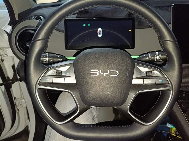 Фото 3 - BYD Sea Lion 05 DM-i Hybrid