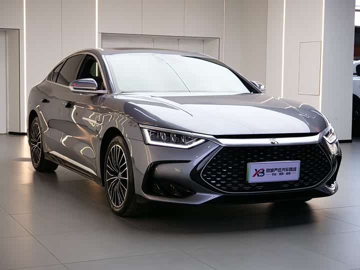 Фото 3 - BYD Han