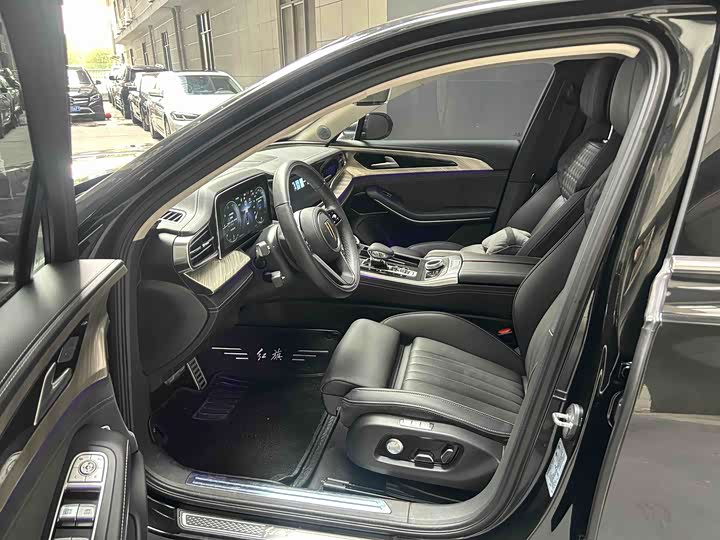 Фото 3 - Hongqi H9