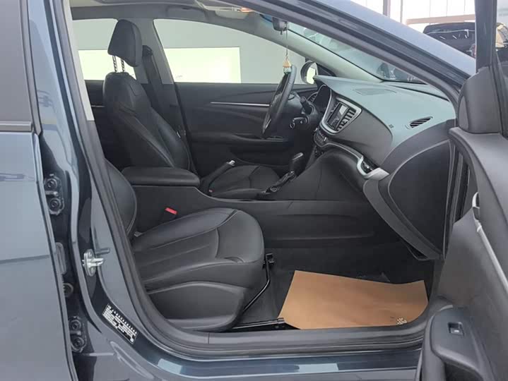 Фото 7 - Buick Excelle GT