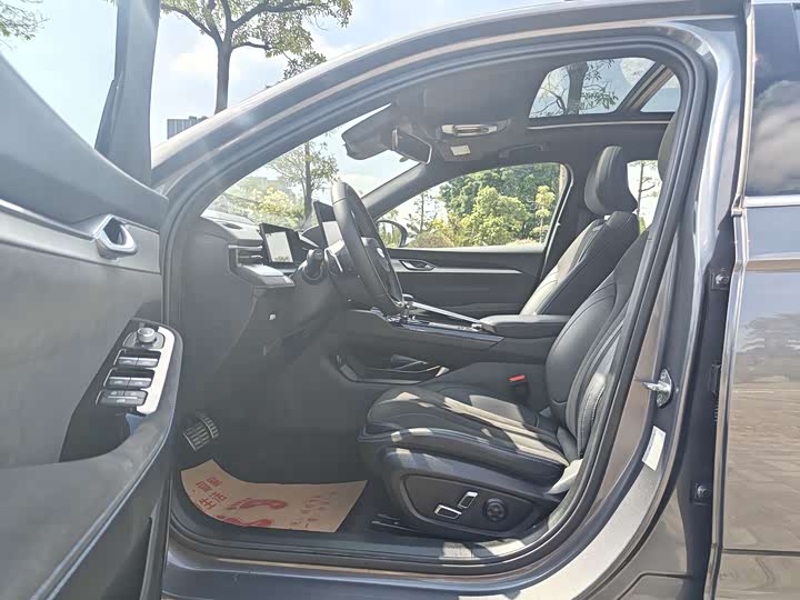 Фото 6 - Geely Preface