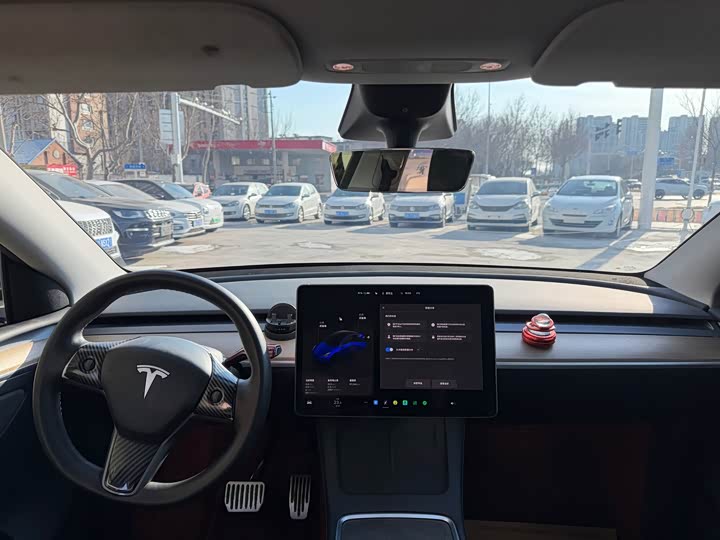 Фото 6 - Tesla Model Y