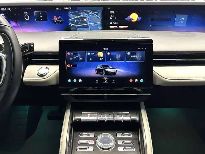 Фото 6 - Lincoln Nautilus