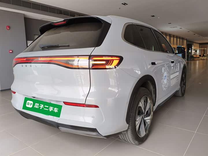 Фото 7 - Geely Galaxy E5