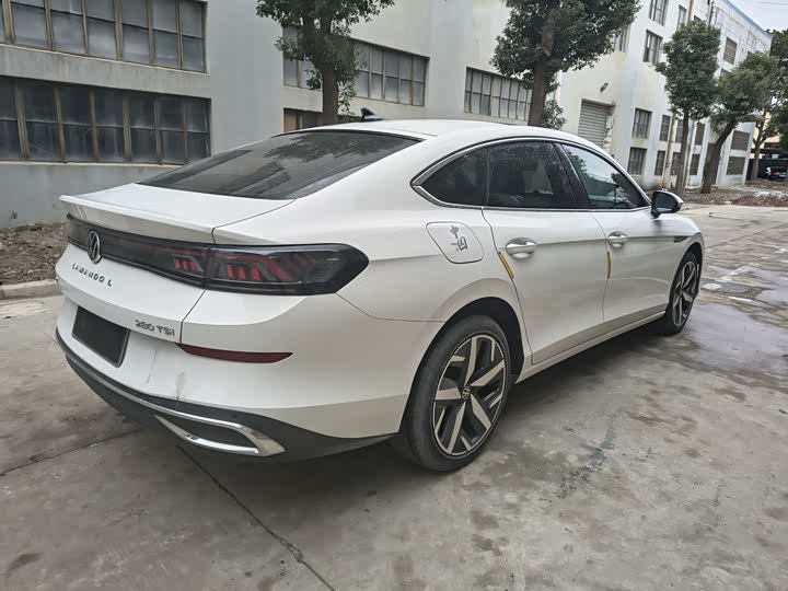 Фото 9 - Volkswagen Lamando L