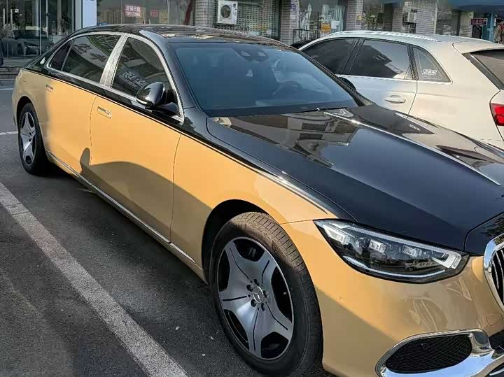 Фото 3 - Mercedes-Benz Maybach S-Class