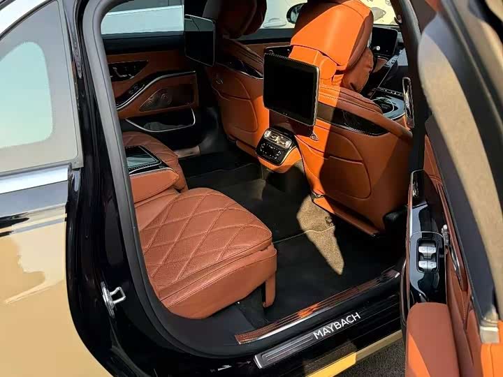 Фото 5 - Mercedes-Benz Maybach S-Class