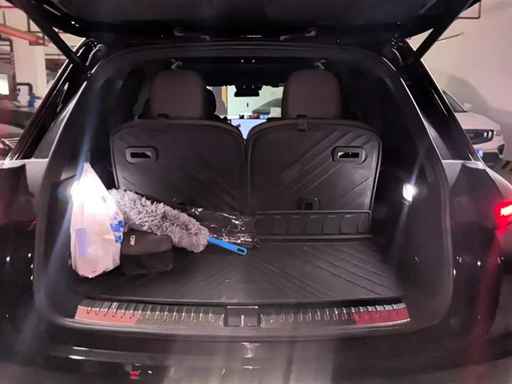 Фото 4 - LiXiang L8