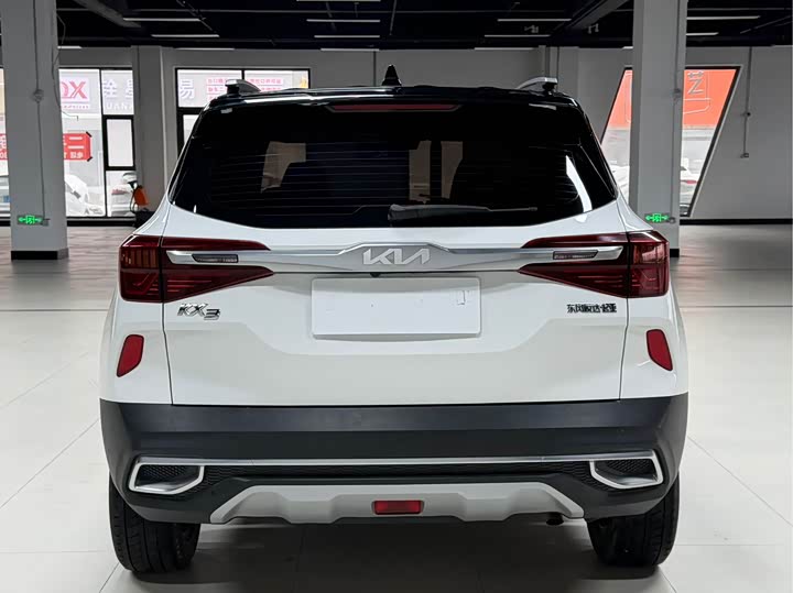 Фото 6 - Kia KX3